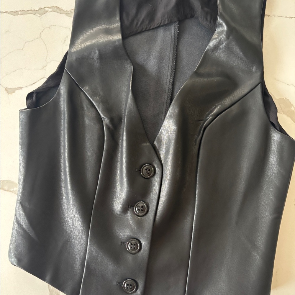 Olivaceous Black Women's Vest